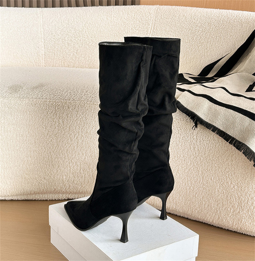 High Knee Heel Boots - Женские высокие сапоги с острым носком