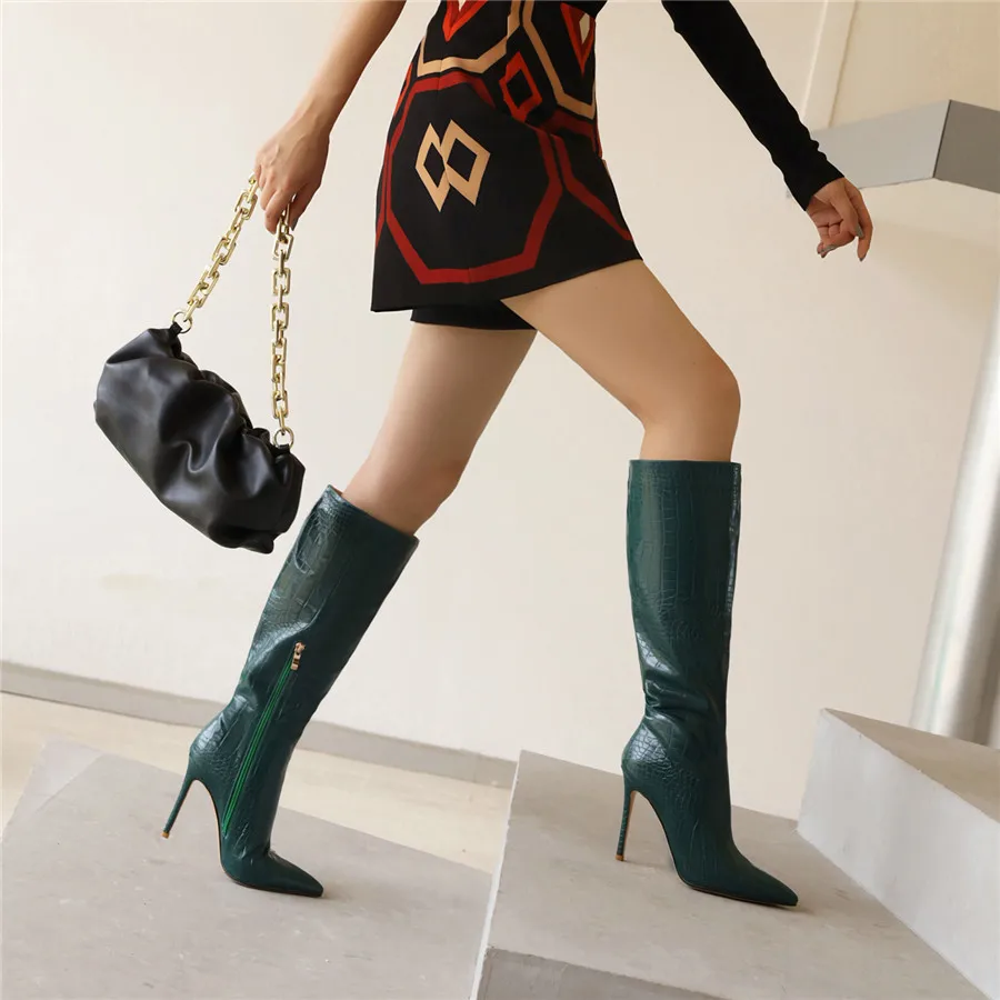 Блестящие серебристо-золотые ж – обзор и цена Zip Up Boots Short