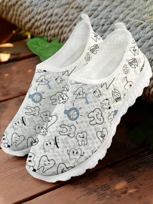 Белые кроссовки с мультяшным п – обзор и цена Women'S Shoes For Tennis