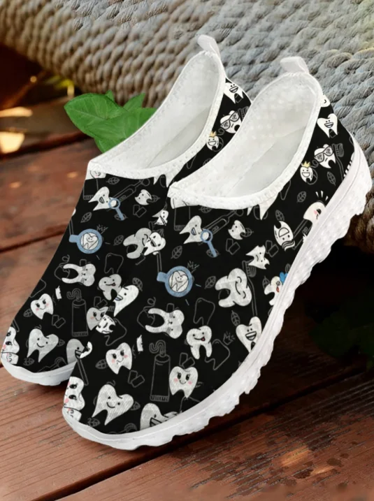 Белые кроссовки с мультяшным п – обзор и цена Women'S Shoes For Tennis